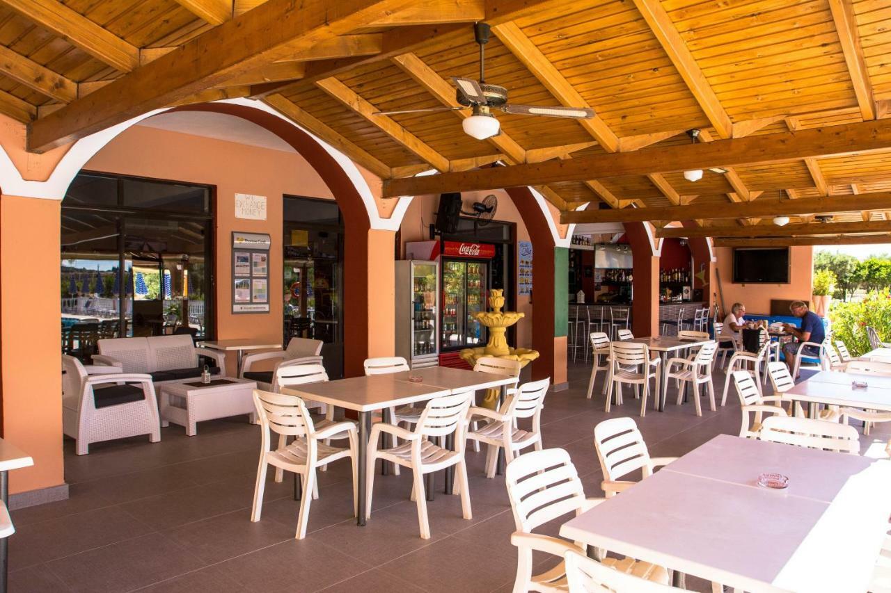 Nikos Studios Alykes Zakynthos Island Bagian luar foto